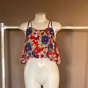 Foreign Exchange floral crop top size small